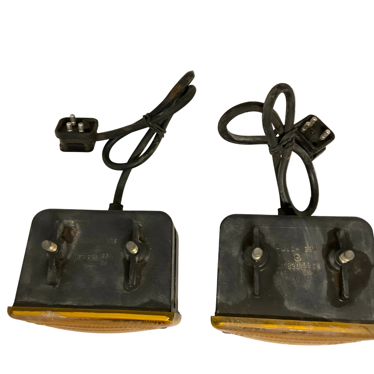 MERCEDES--BENZ  450SL  380SL  560SL  R107 ,  TURN  SIGNAL LIGHT PAIR