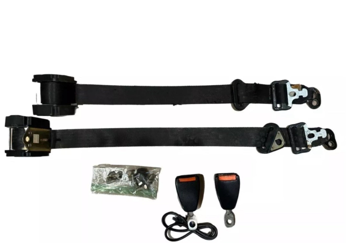 Mercedes R107 380SL Front Left Right Seat Belt Set 1078603269 LM28